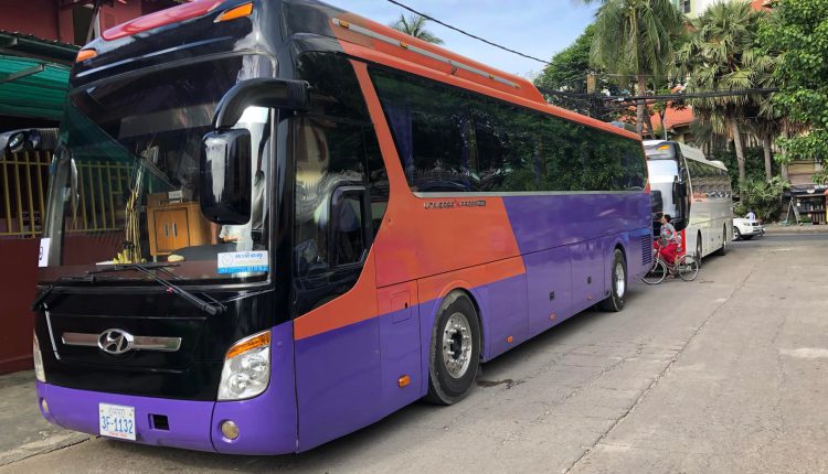 Xe bus đi Siem Reap mất bao nhiêu tiếng?