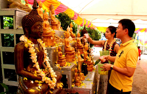 Lễ hội truyền thống tại 4 nước Đông Nam Á