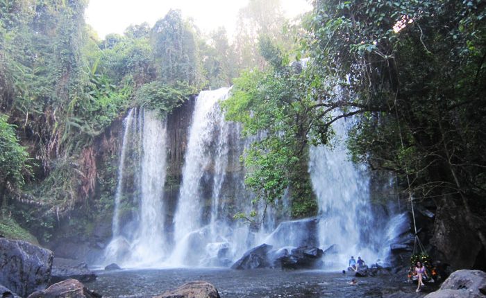 Tham quan thác Linga